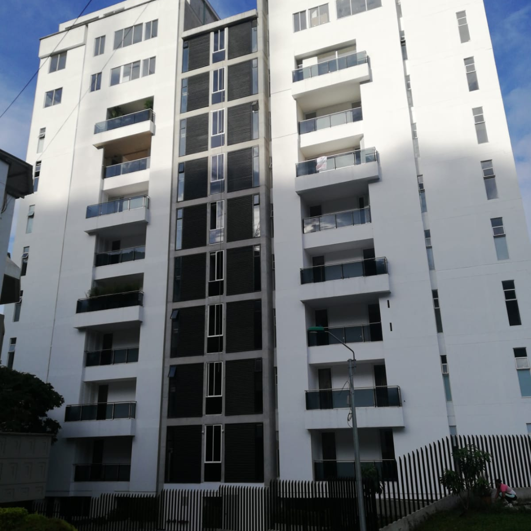 Alquila apartamento Santa Mónica Alto, Cali – Valle