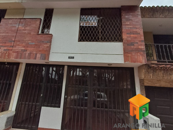 Inmobiliaria Arango Pinilla
