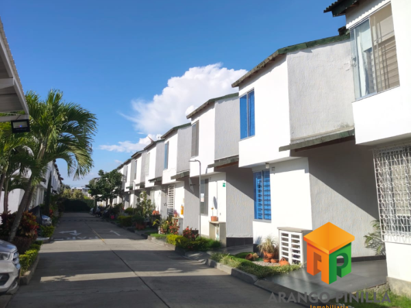 Inmobiliaria Arango Pinilla